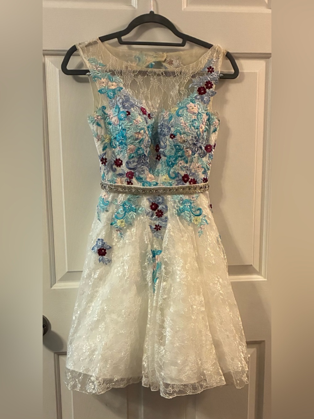 Tony Bowls White Lace Dress with Blue & Burgundy Floral Appliqué
